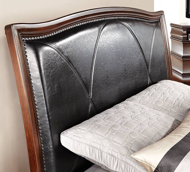 Alexi Cherry 5 Pc Queen Panel Bedroom with Chocolate Inset - Thumbnail - Image 5