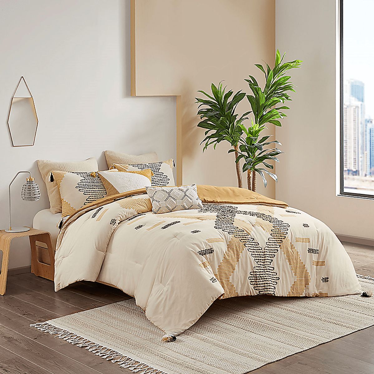 Alextra Yellow 3 Pc King Comforter Set | Rooms To Go