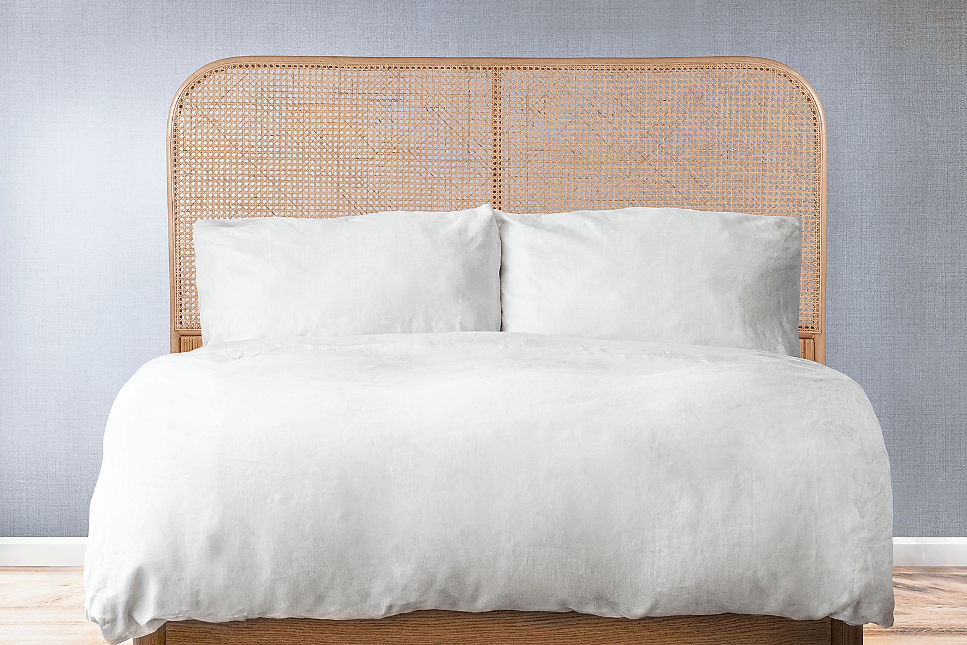 Algernourne Brown Queen Headboard - Image 3