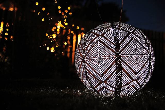 Aliana Copper Outdoor Solar Lantern - Thumbnail - Image 4