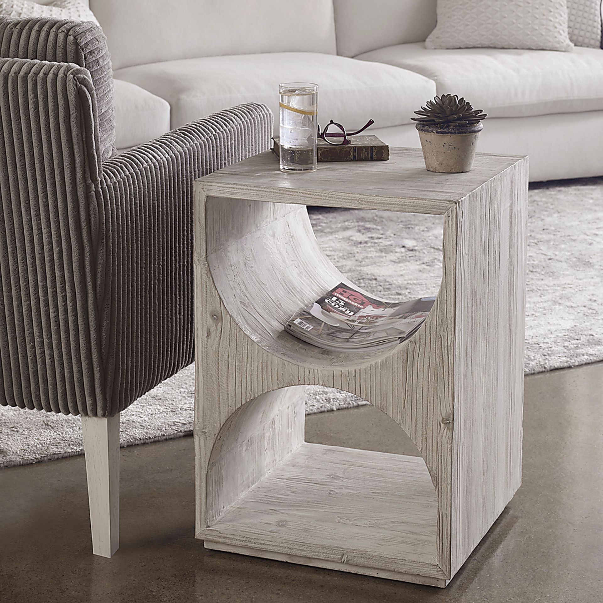 Allatoona White Accent Table - Image 3
