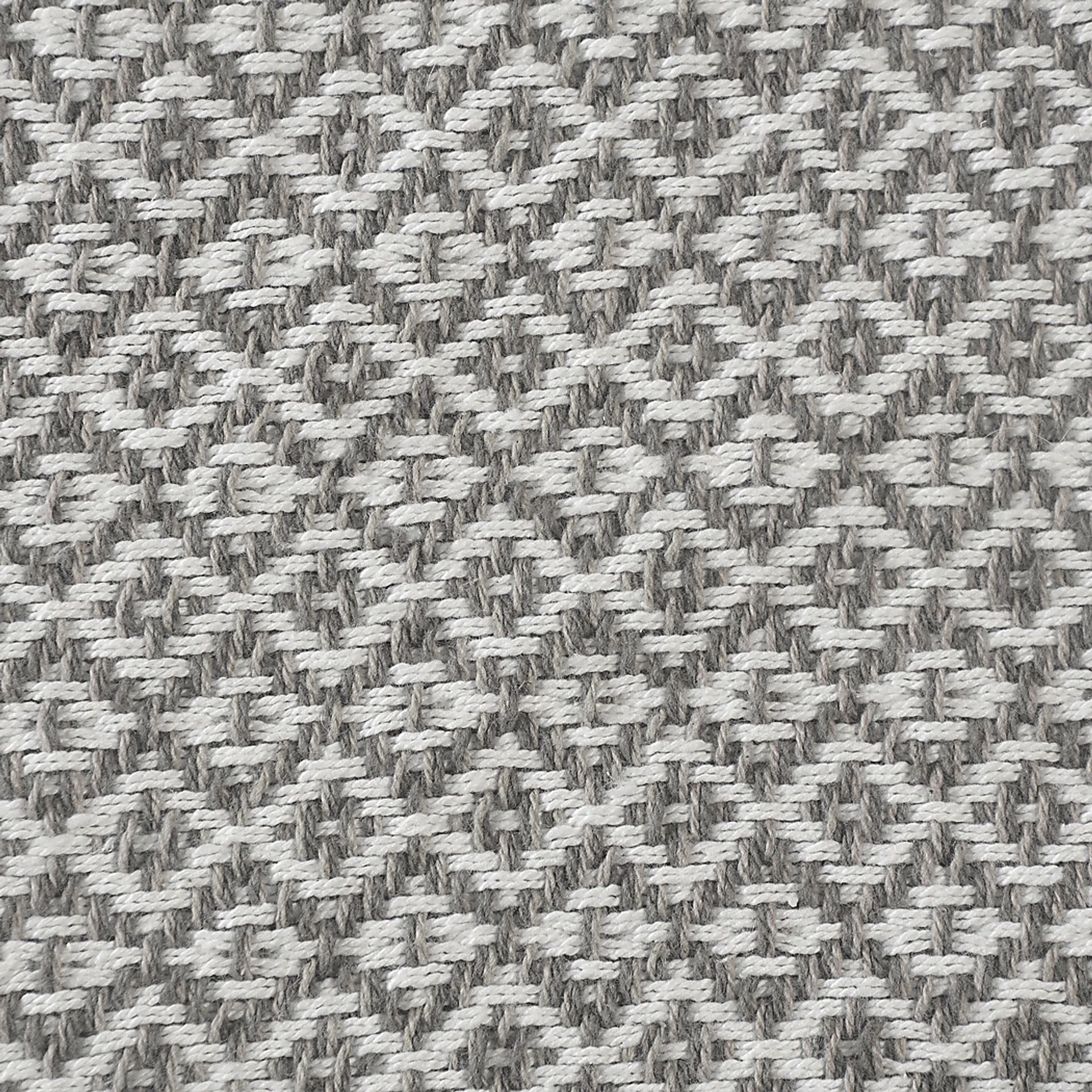 Allerbel Gray Throw Blanket - Image 5