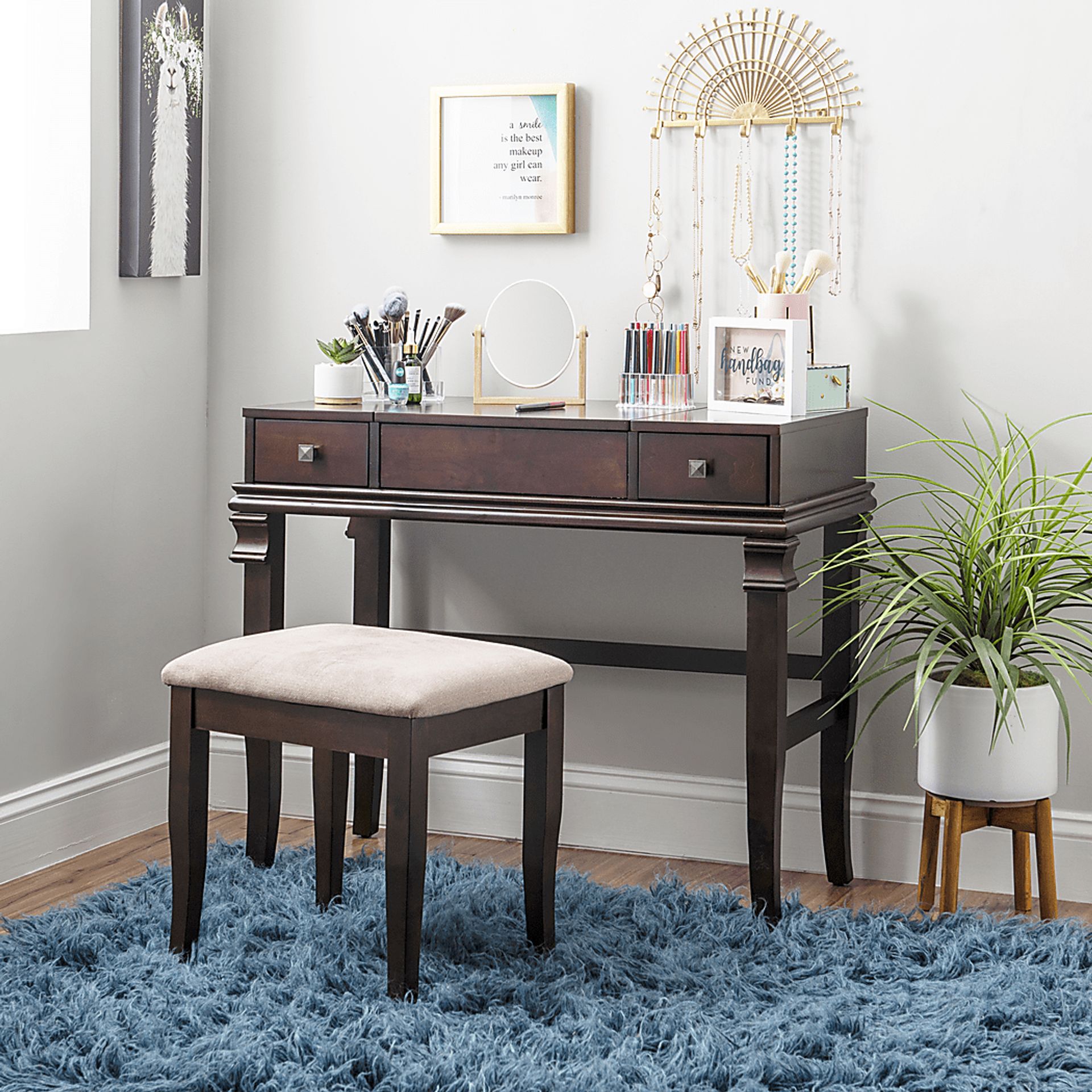 Alline Brown Vanity Set - Image 2