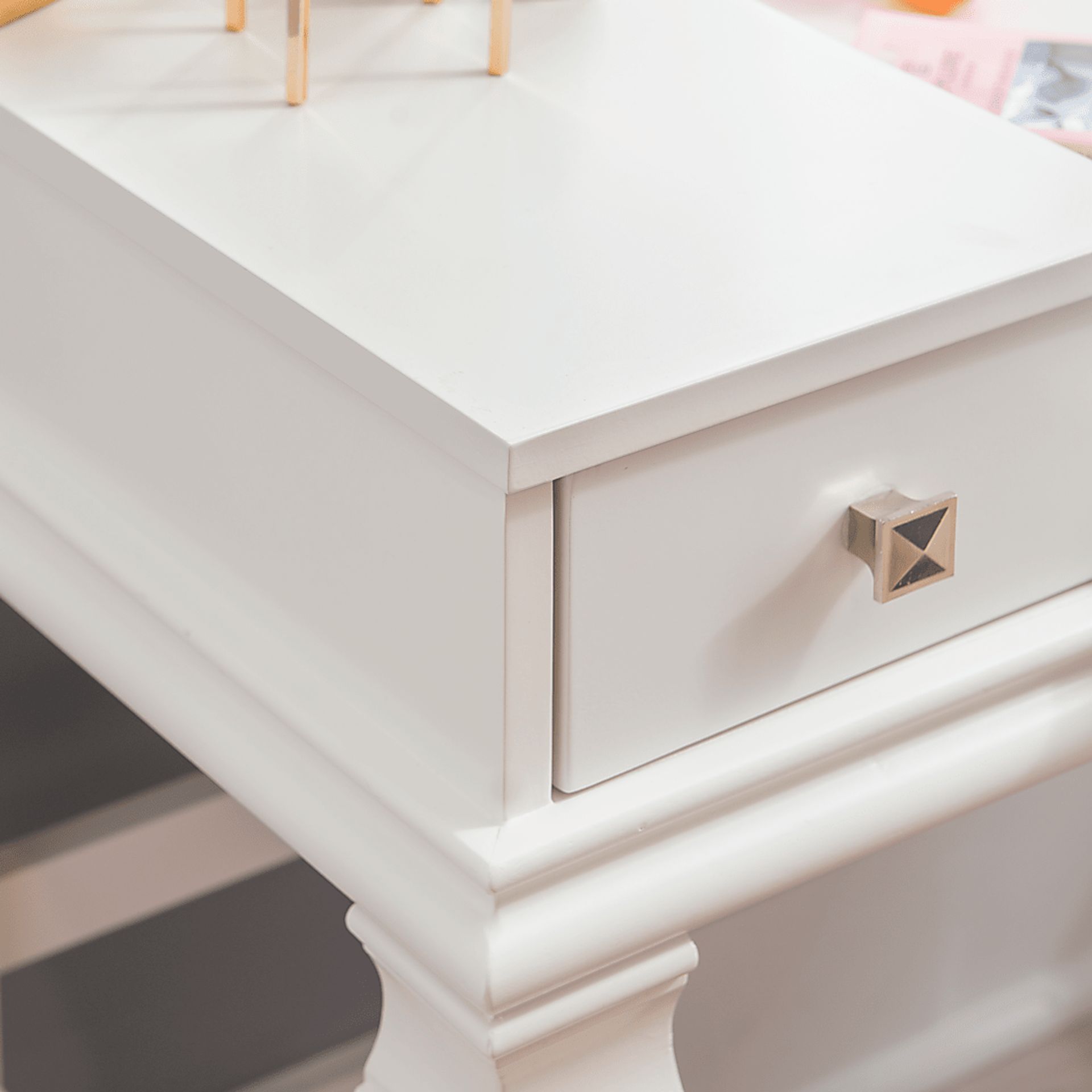 Alline White Vanity Set - Image 7