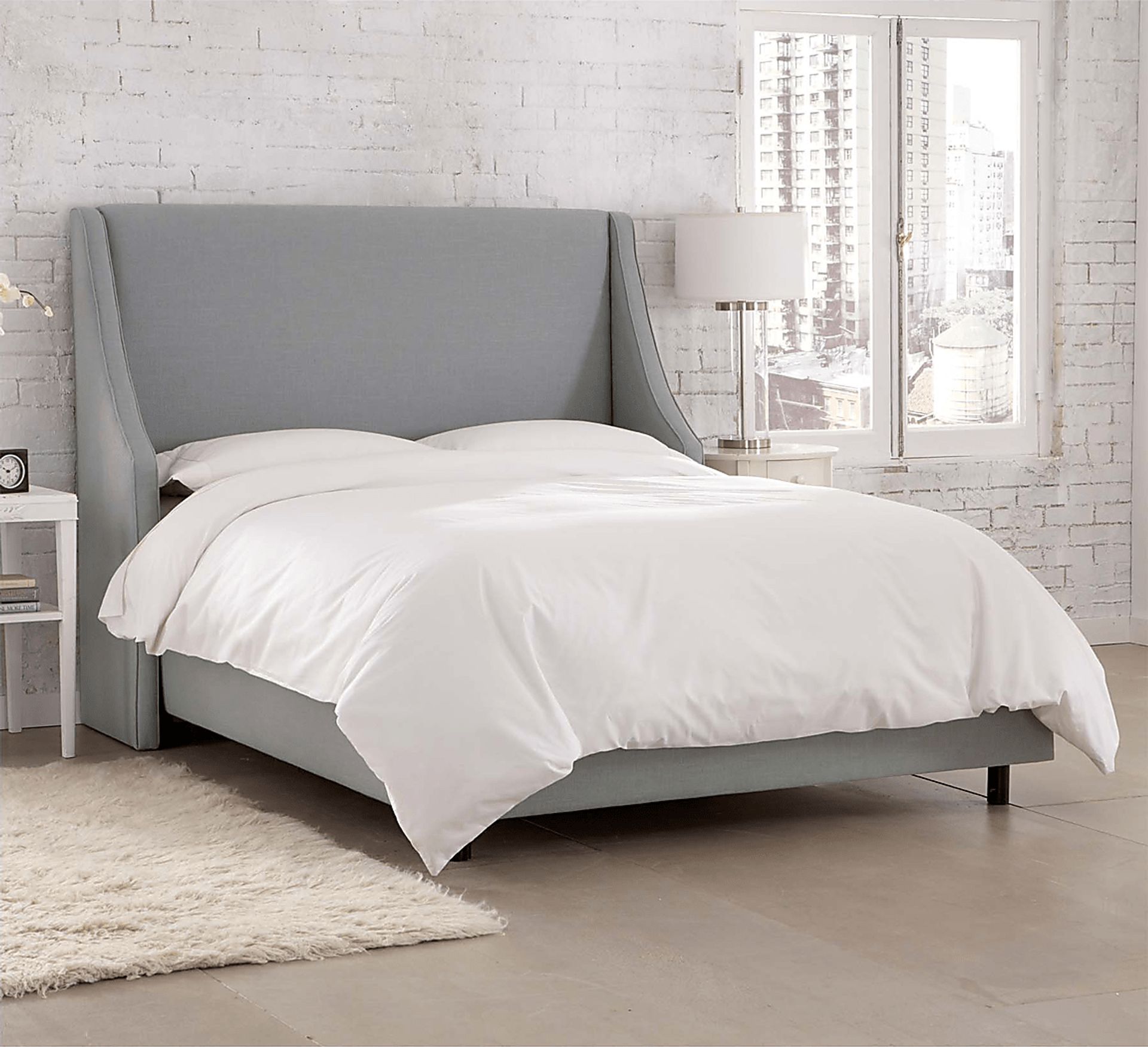 Allyena Gray King Bed - Image 5