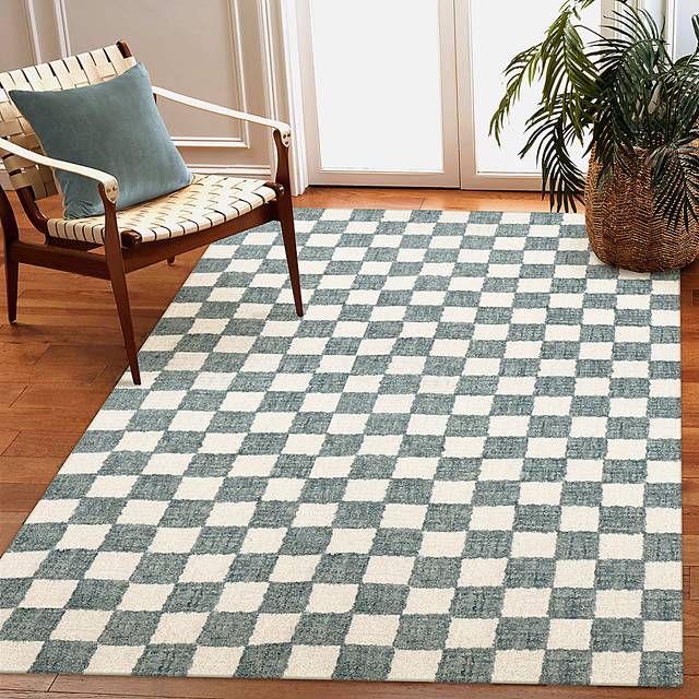 Almora Blue 7'6 x 9'6 Rug - Thumbnail - Image 3