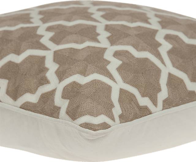 Aloin Beige Accent Pillow - Thumbnail - Image 4