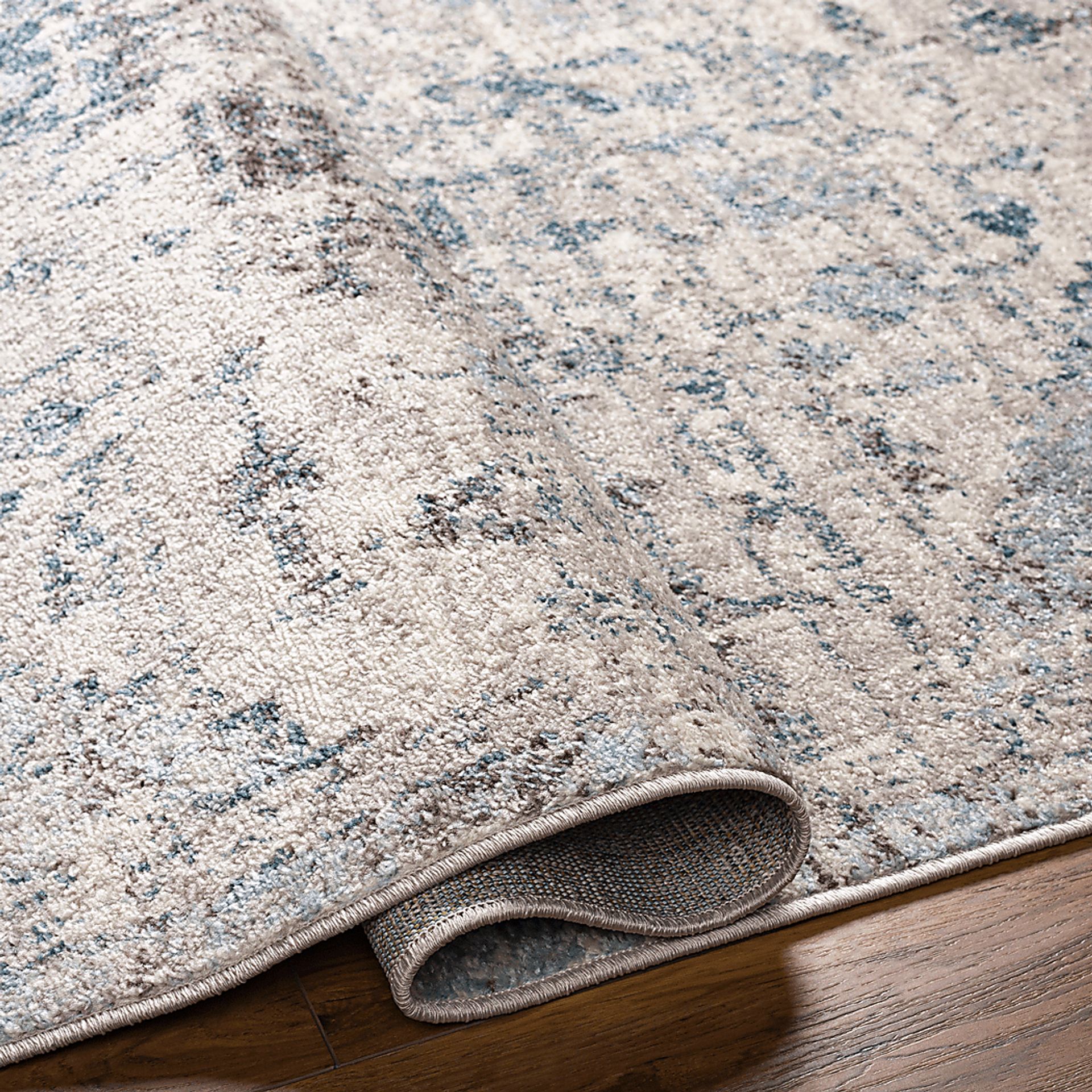 Aloria II Cream 6'7 x 9' Rug - Image 4