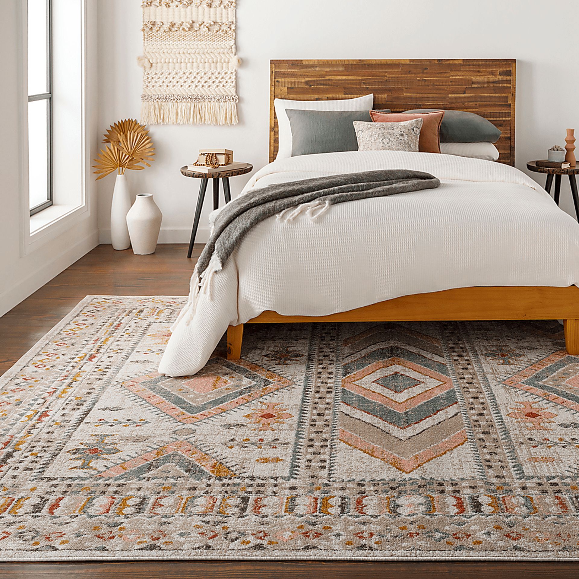 Aloria IV Beige 5'2 x 7' Rug - Image 3