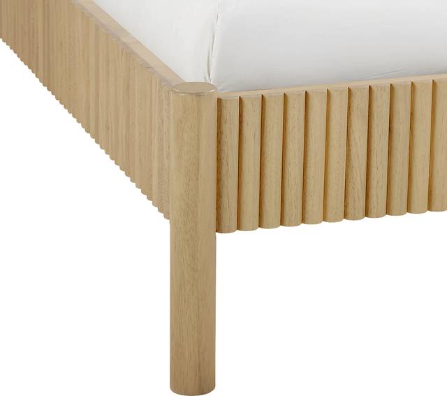 Alpiten Brown Queen Bed - Thumbnail - Image 6