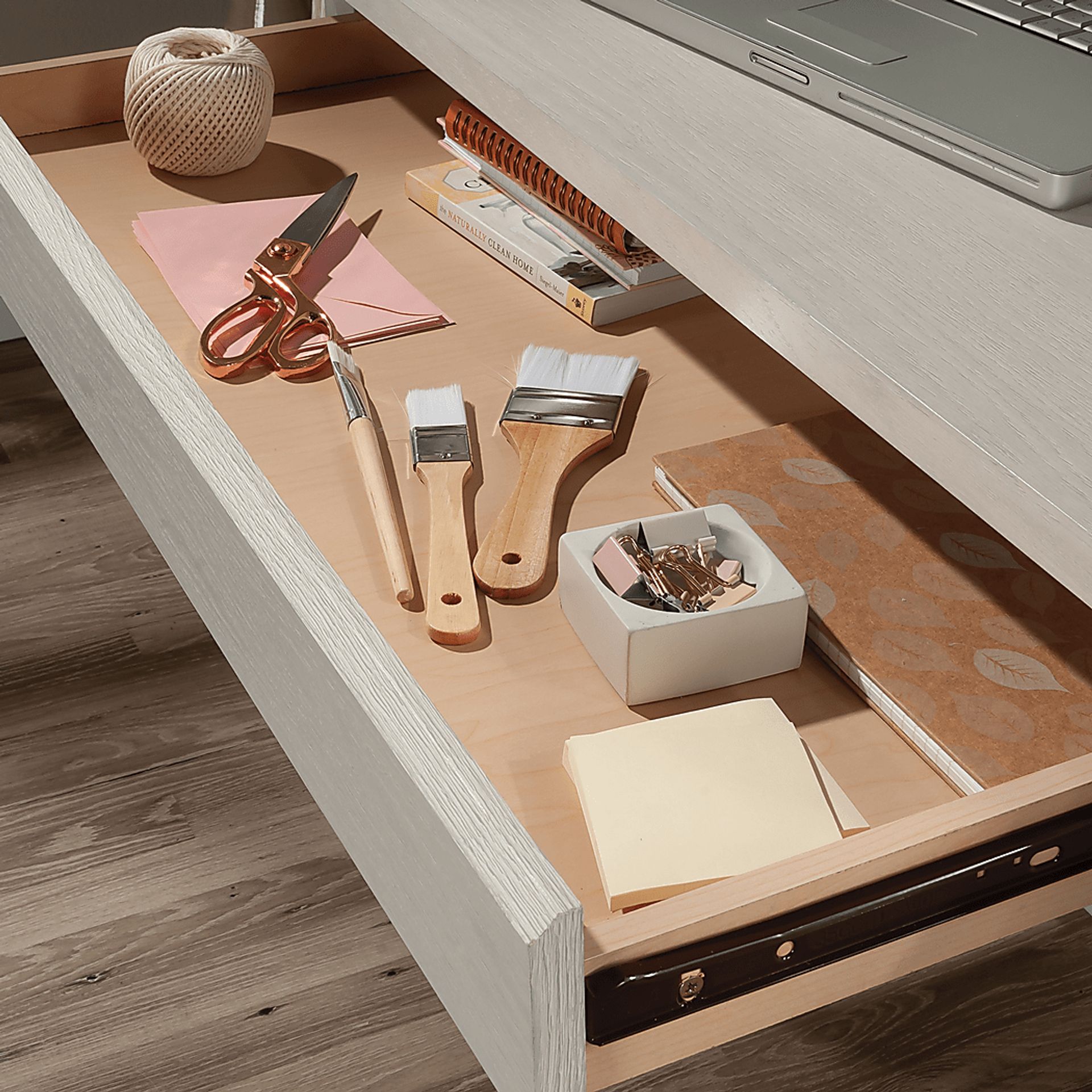 Alpweg Gray Desk - Image 3