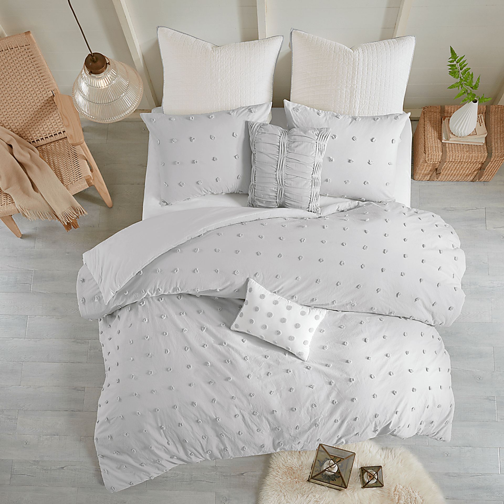 Alreem Gray 7 Pc Queen Duvet Cover Set - Image 3