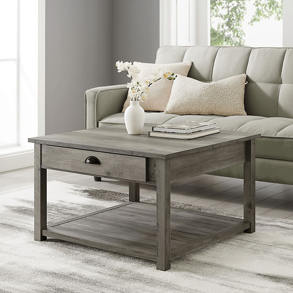 Alsatia Gray Cocktail Table | Rooms to Go