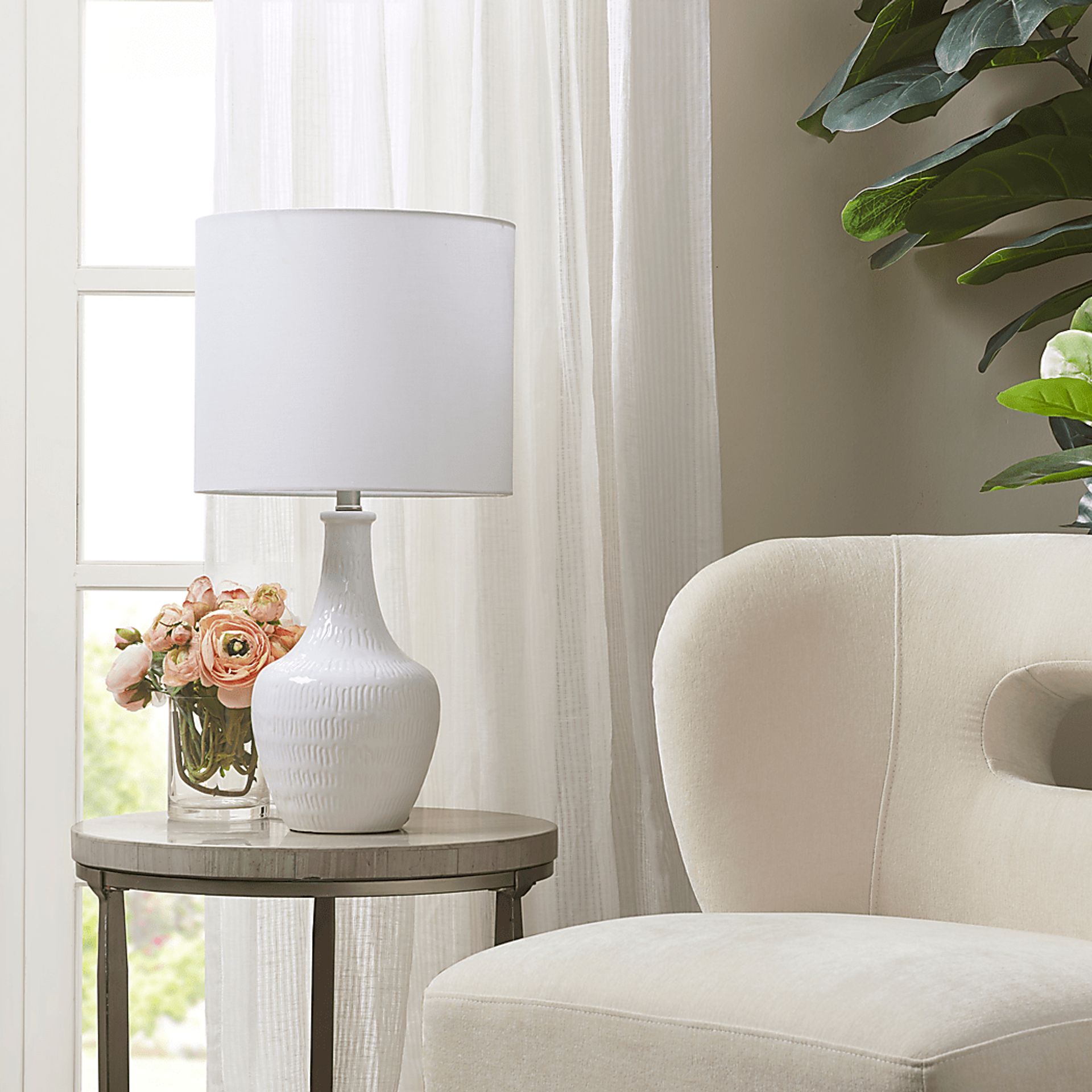 Alta Cave White Lamp - Image 2