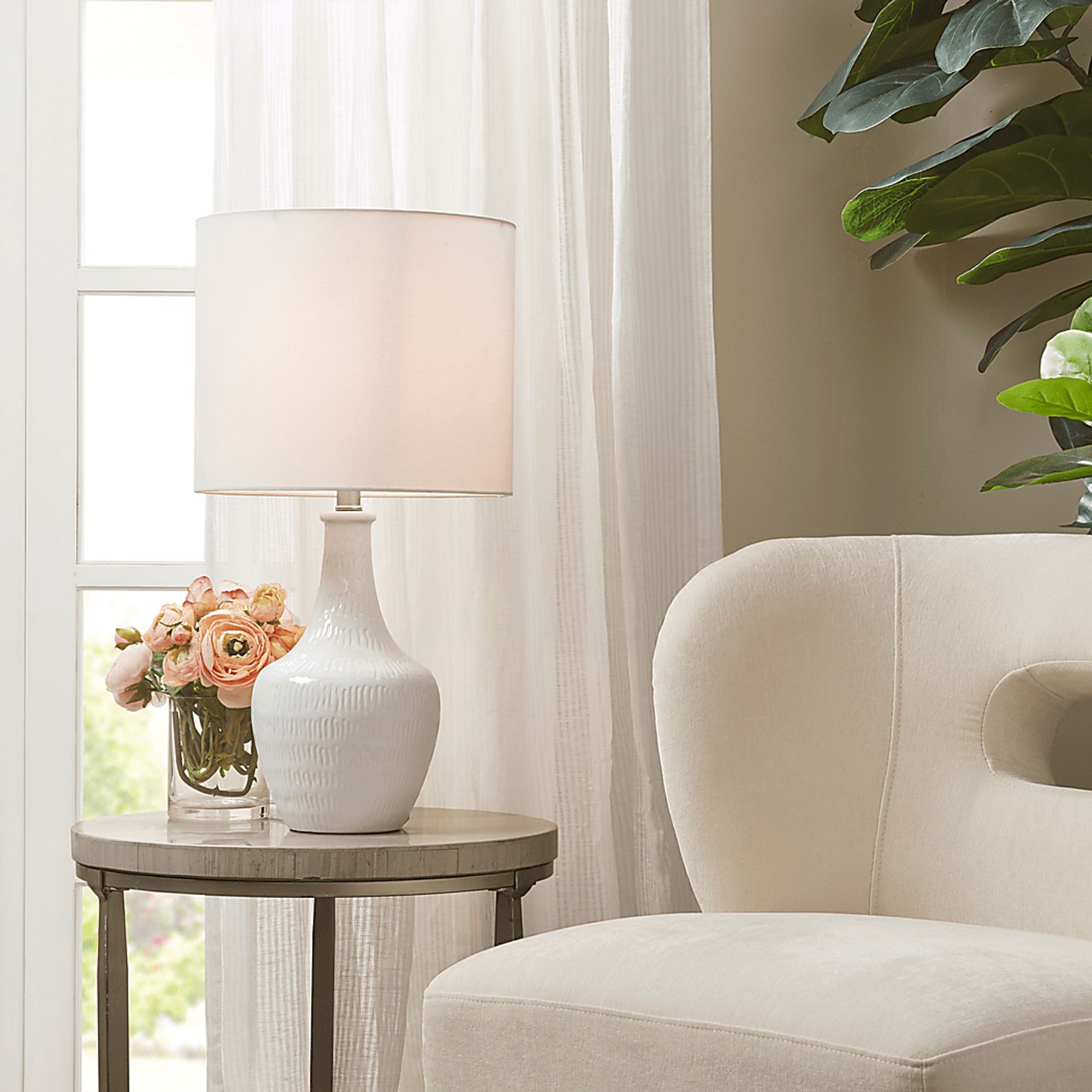 Alta Cave White Lamp - Image 6