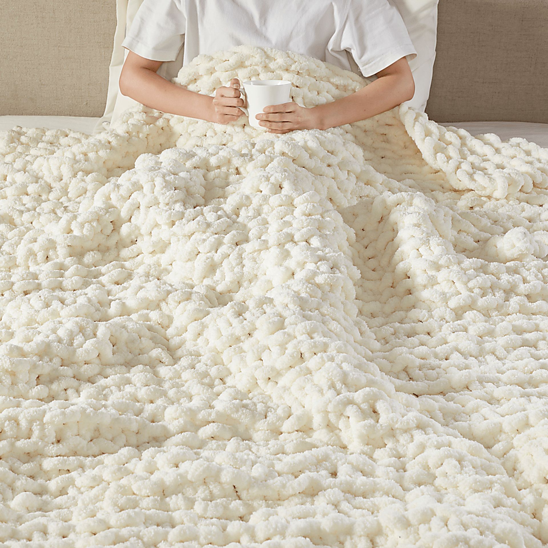 Altstatten Ivory Throw Blanket - Image 5