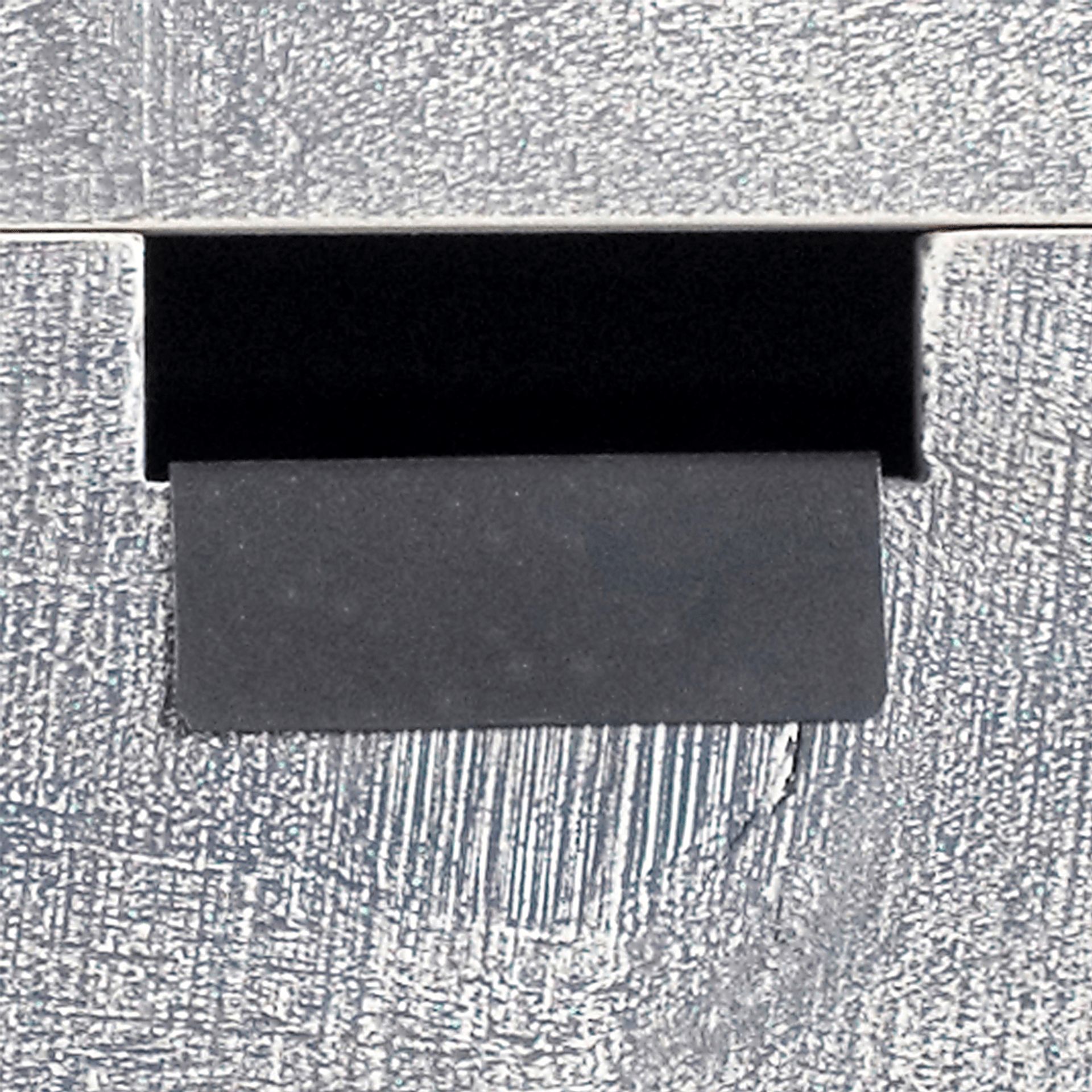 Alvamar Gray Accent Cabinet - Image 4