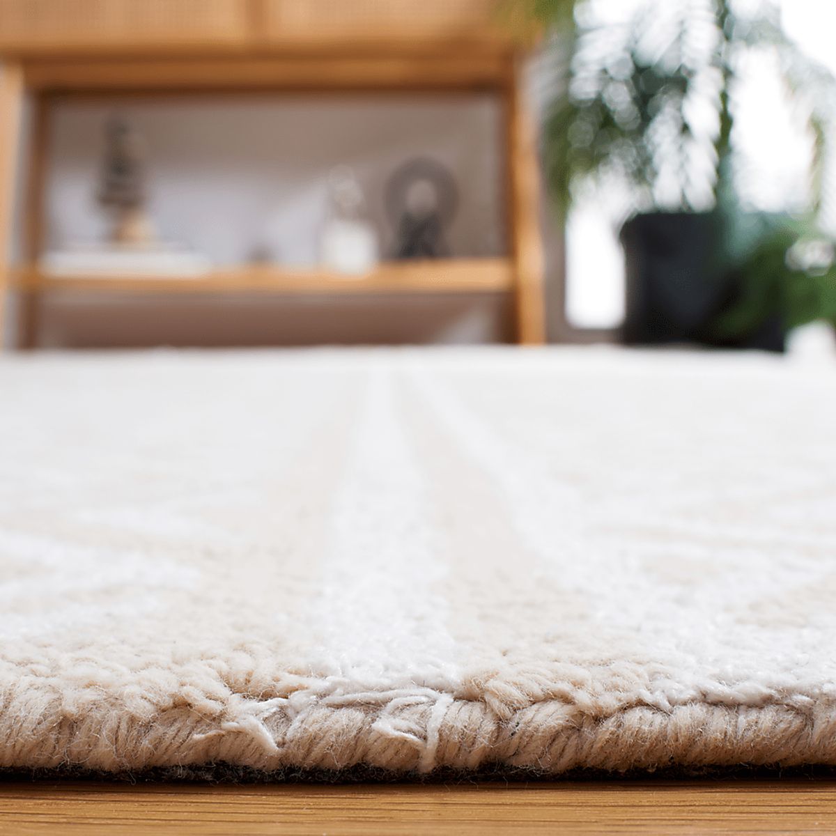 Alve Beige,Ivory Beige Rugs | Rooms to Go