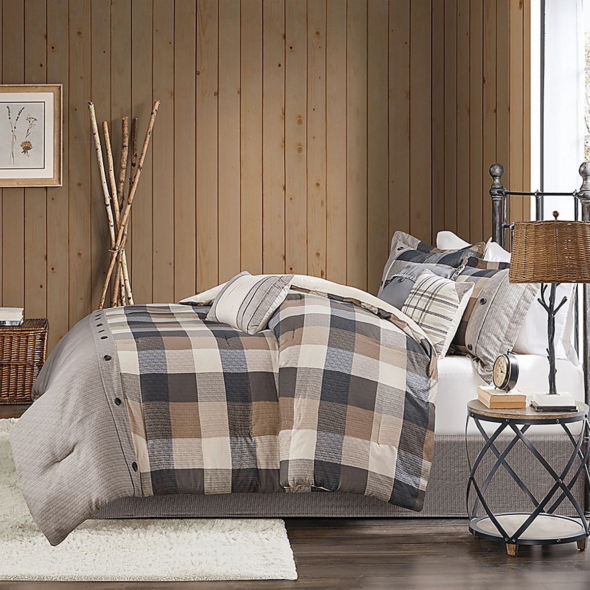 Amaeri Beige 7 Pc California King Comforter Set | Rooms To Go