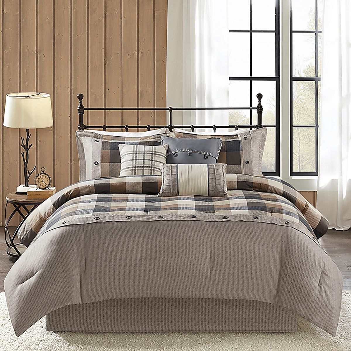 Amaeri Beige 7 Pc King Comforter Set | Rooms To Go