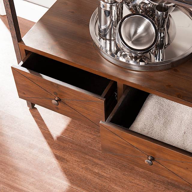 Amaker Brown Server - Thumbnail - Image 4