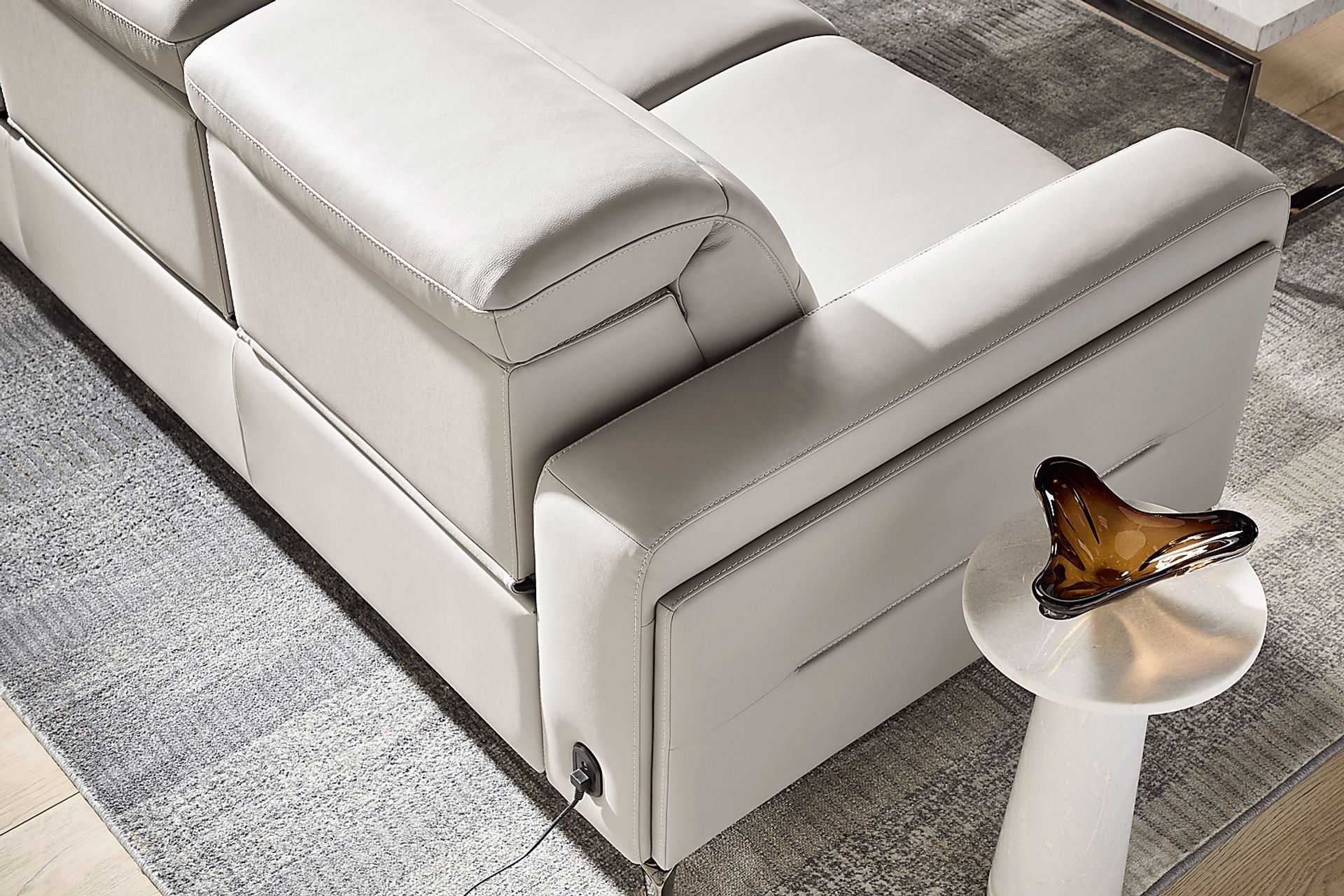 Amalfi Gray Leather Dual Power Reclining Loveseat - Image 3