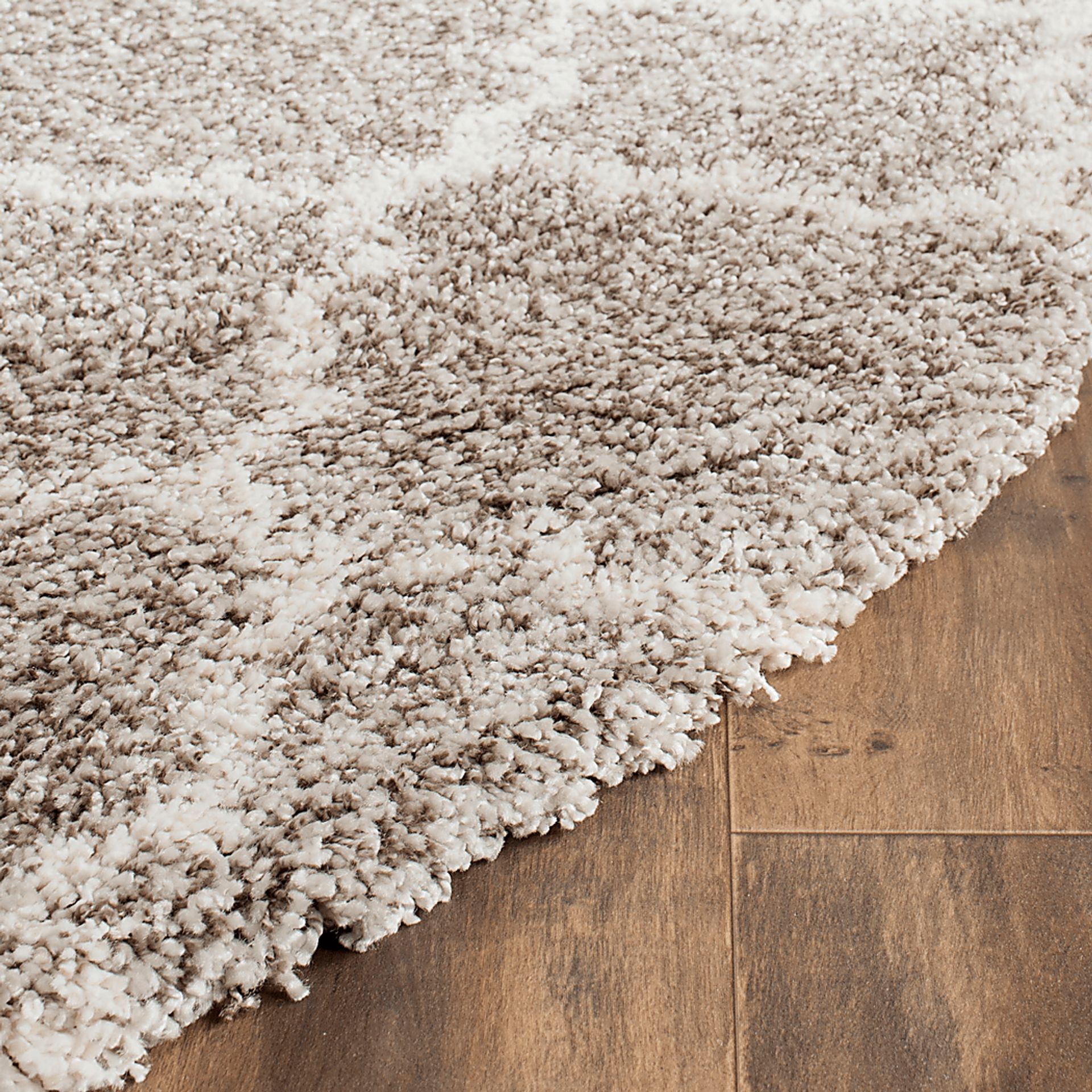 Amalia Gray 8' Round Rug - Image 3