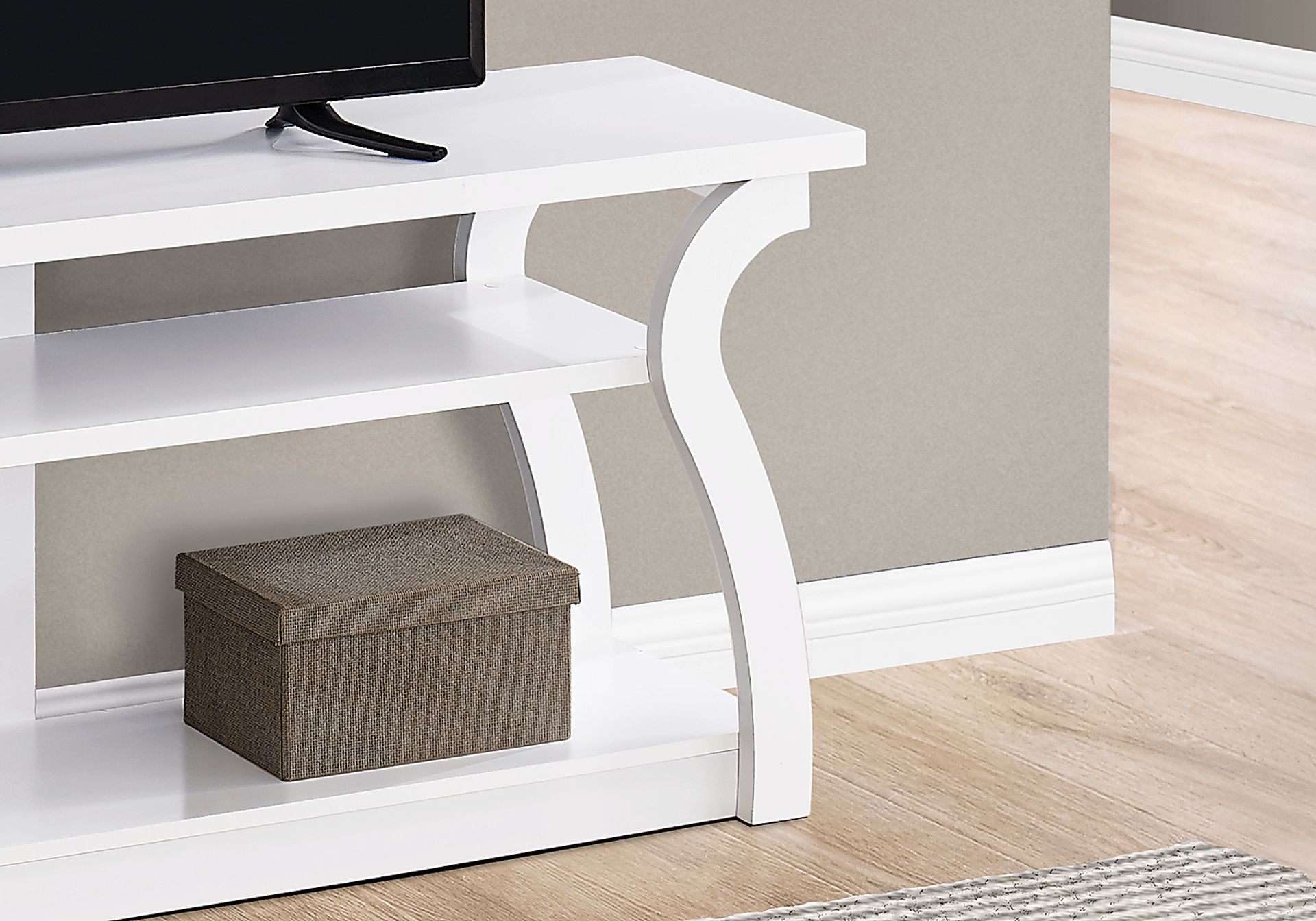 Ambaum White 60 in. Console - Image 2