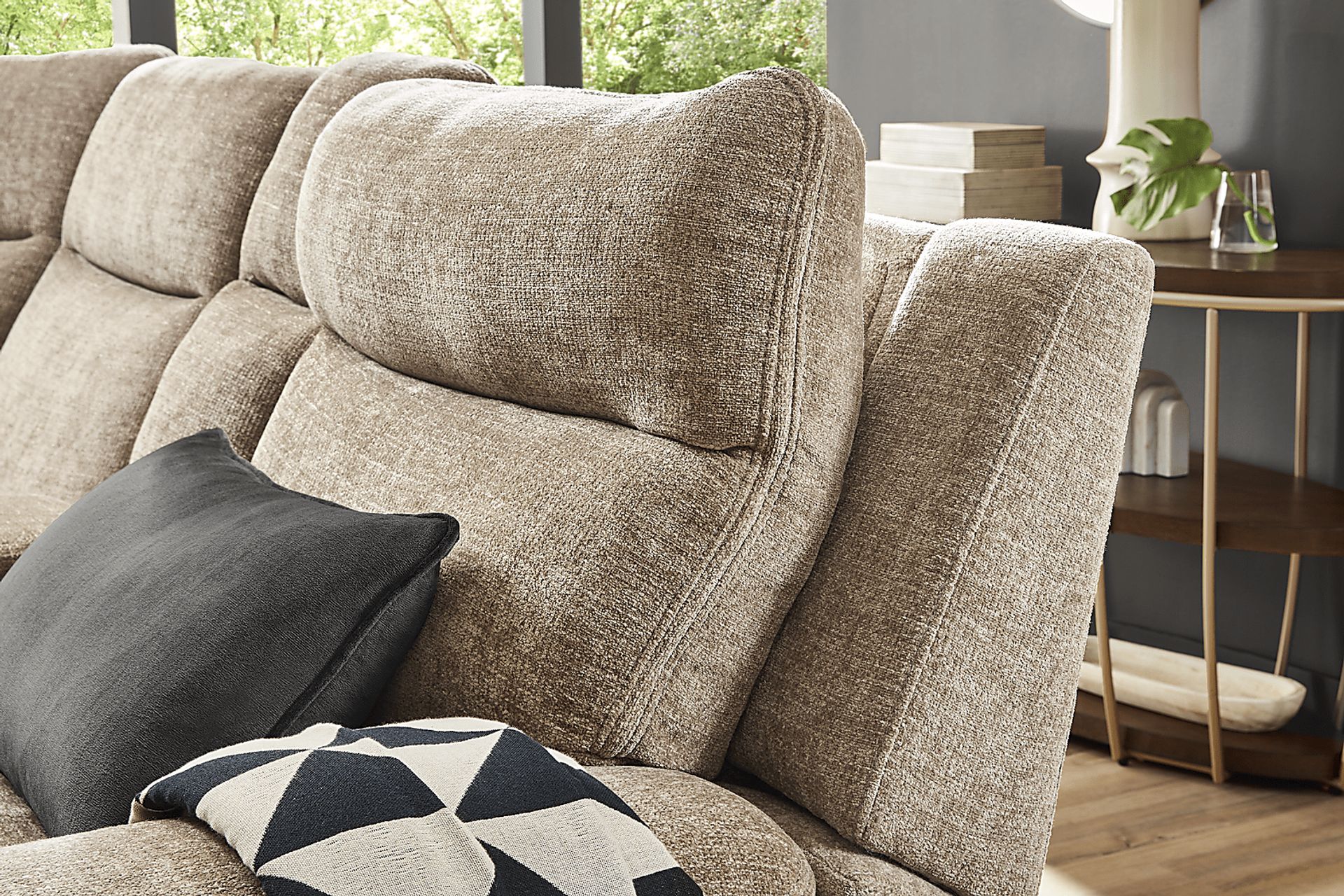 Anaheim Latte 6 Pc Dual Power Reclining Sectional - Image 4