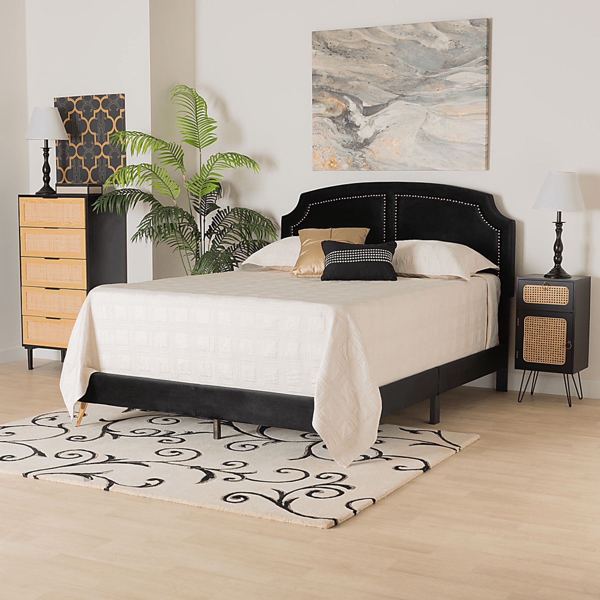 Anahma Black Queen Bed - Image 2