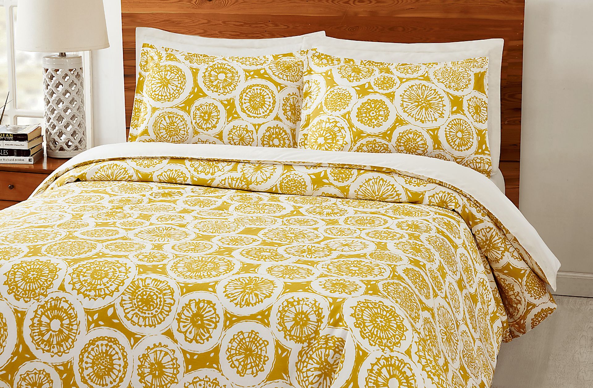 Anandale Yellow 3 Pc King Duvet Set - Image 3