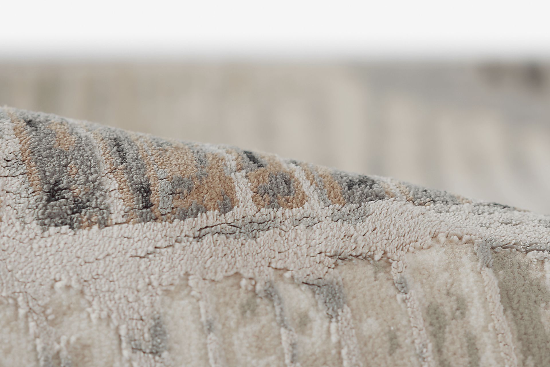 Anbel Grey 3'10 x 5'8 Rug - Image 5