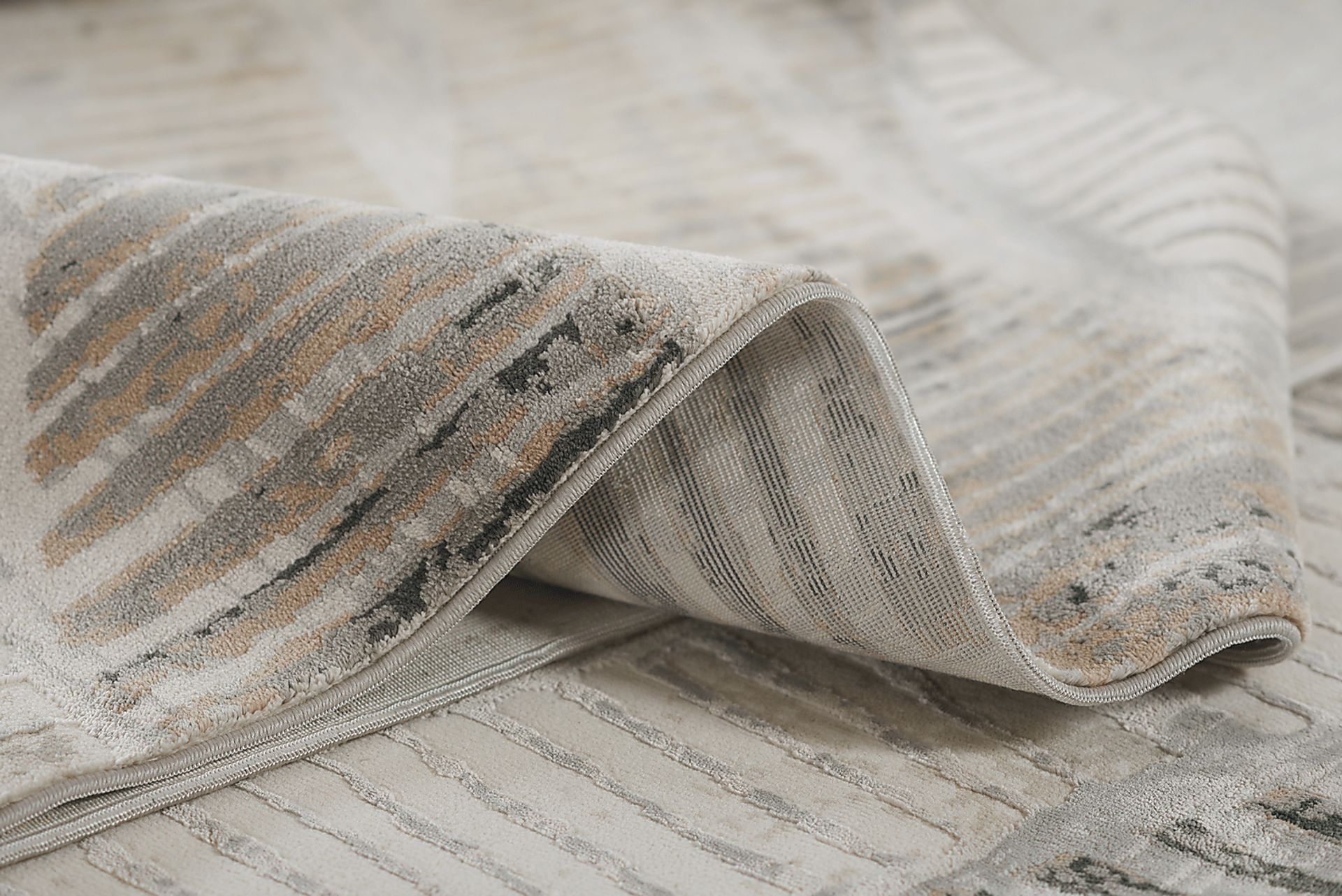 Anbel Grey 3'10 x 5'8 Rug - Image 8