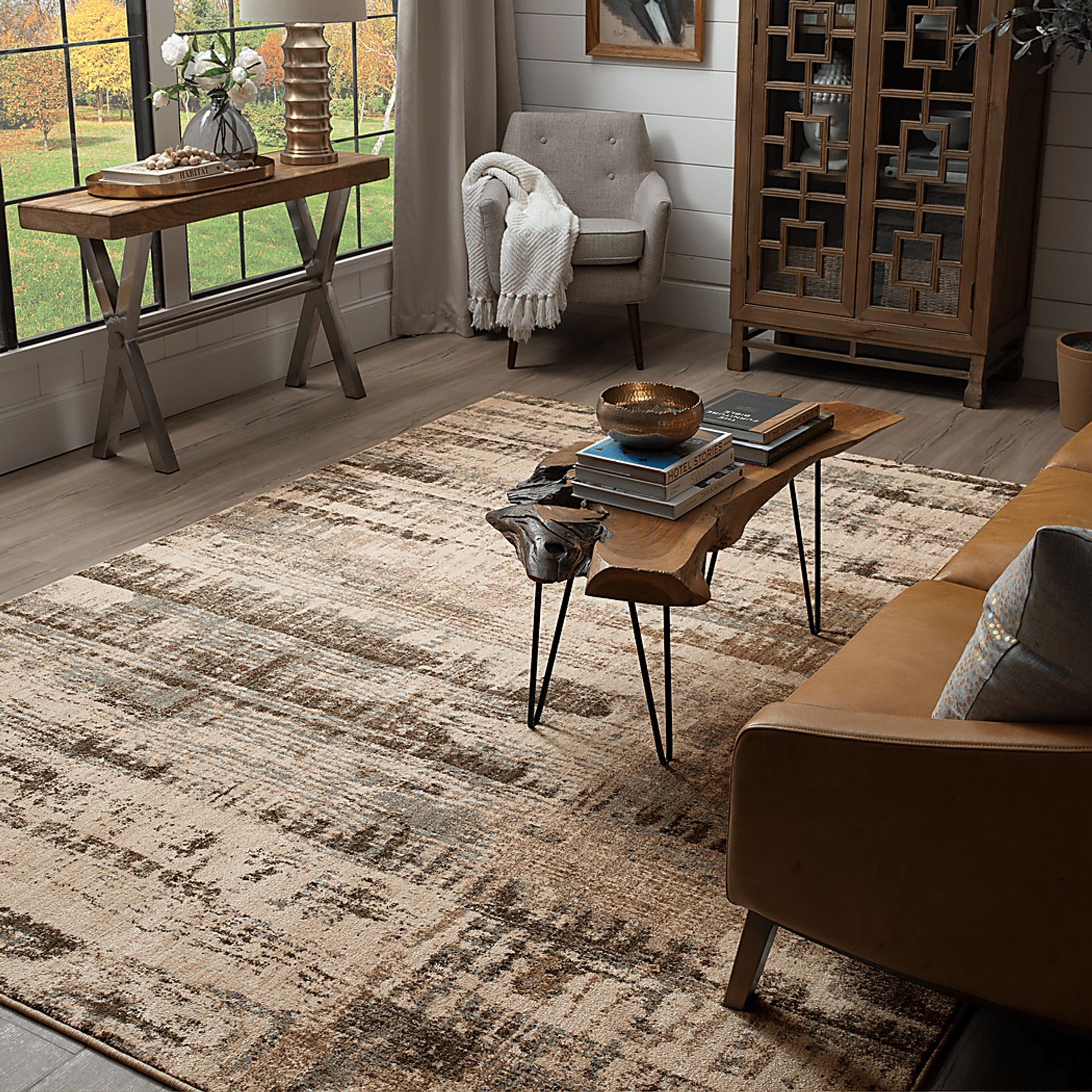 Anburn Silver 6'6 x 9'6 Rug - Image 3