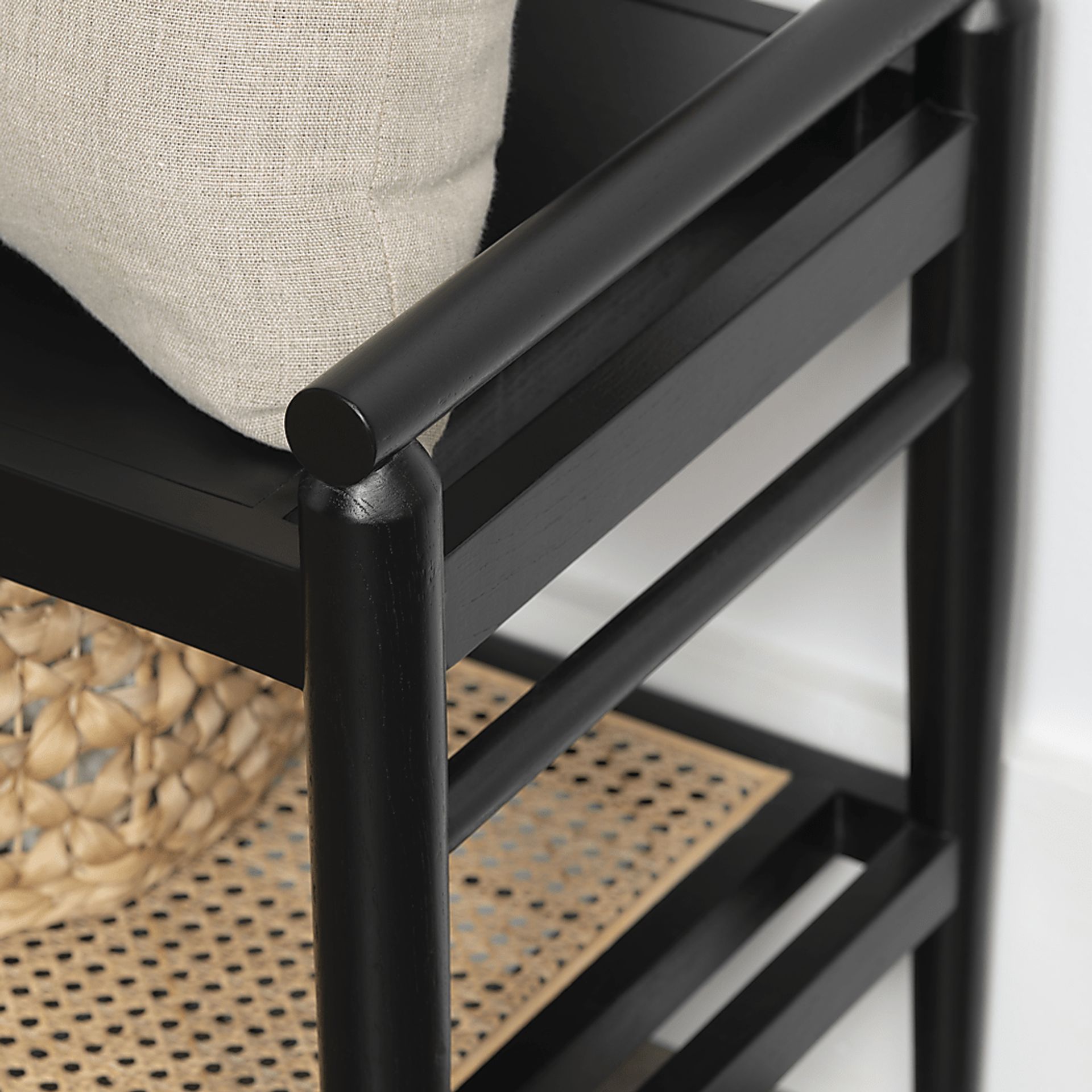 Anchura Black Bench - Image 3