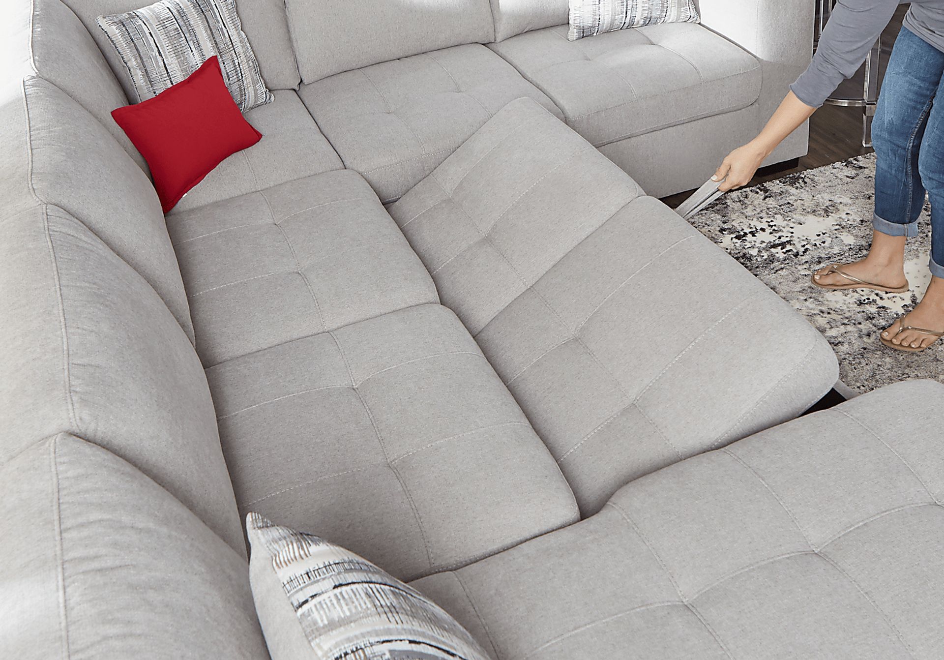 Angelino Heights Gray 3 Pc Sleeper Sectional - Image 8