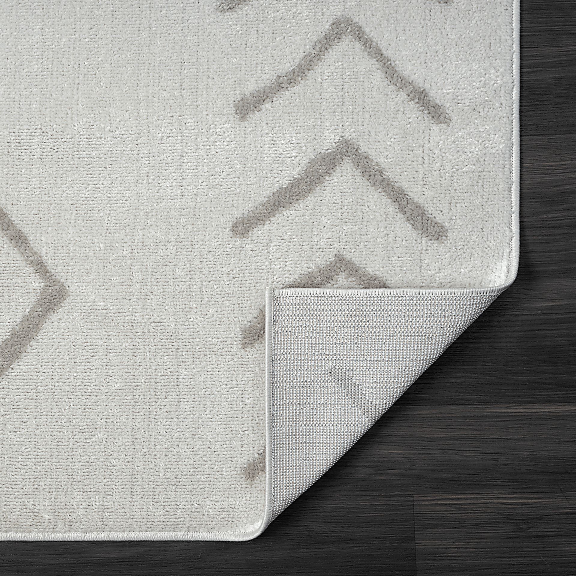 Annendale Cream 5' x 7' Rug - Image 5