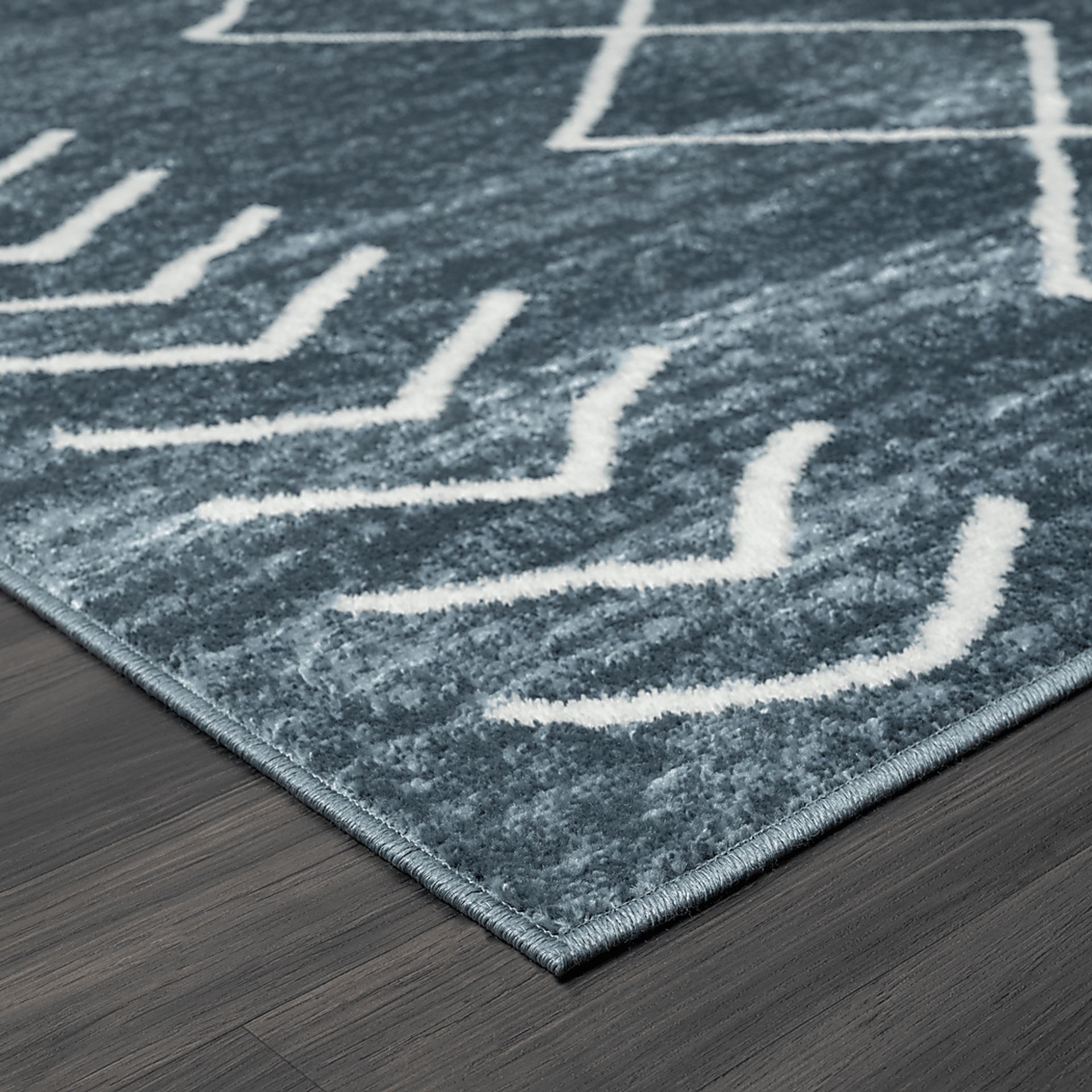 Annendale Blue 5' x 7' Rug - Image 5