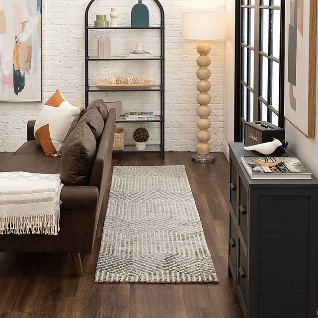 Annesway Beige 2'4 x 7'10 Runner Rug - Thumbnail - Image 3