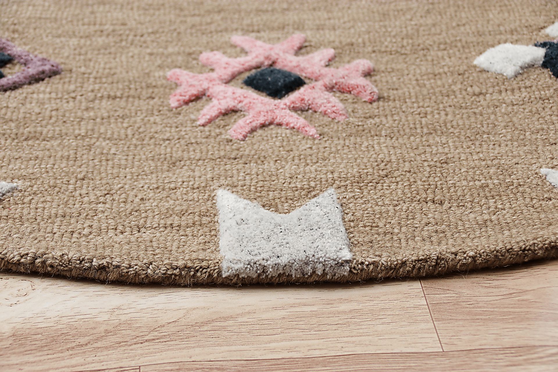 Antague Taupe/Multi 5' Round Rug - Image 5