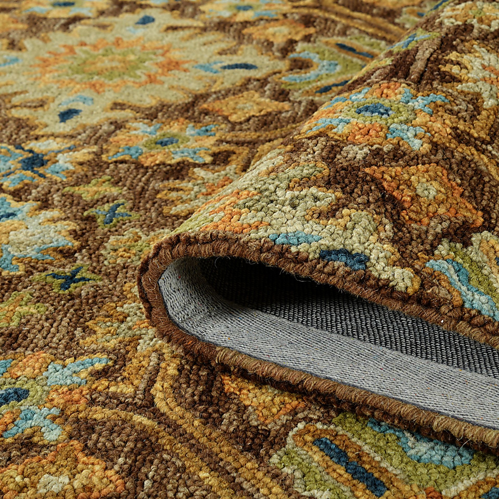 Antike Brown 8' x 10' Rug - Image 8