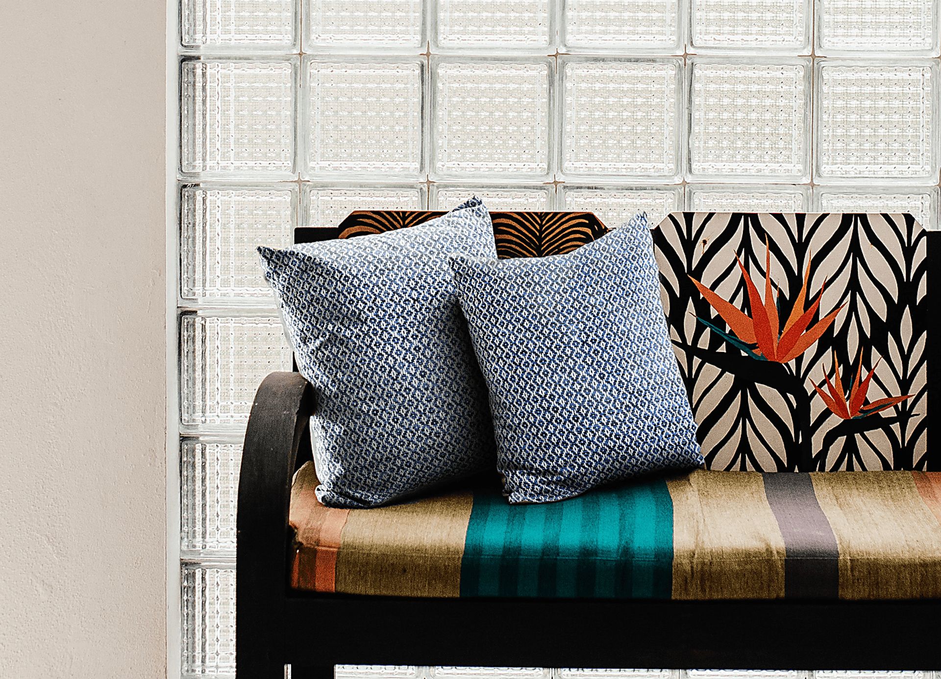 Antimo Navy Accent Pillow Set of 2 - Image 2