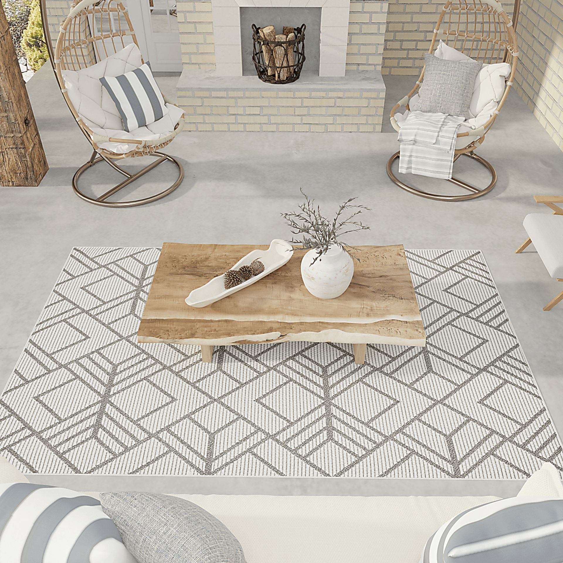 Antoun Gray 5'3 x 7' Indoor/Outdoor Rug - Image 4