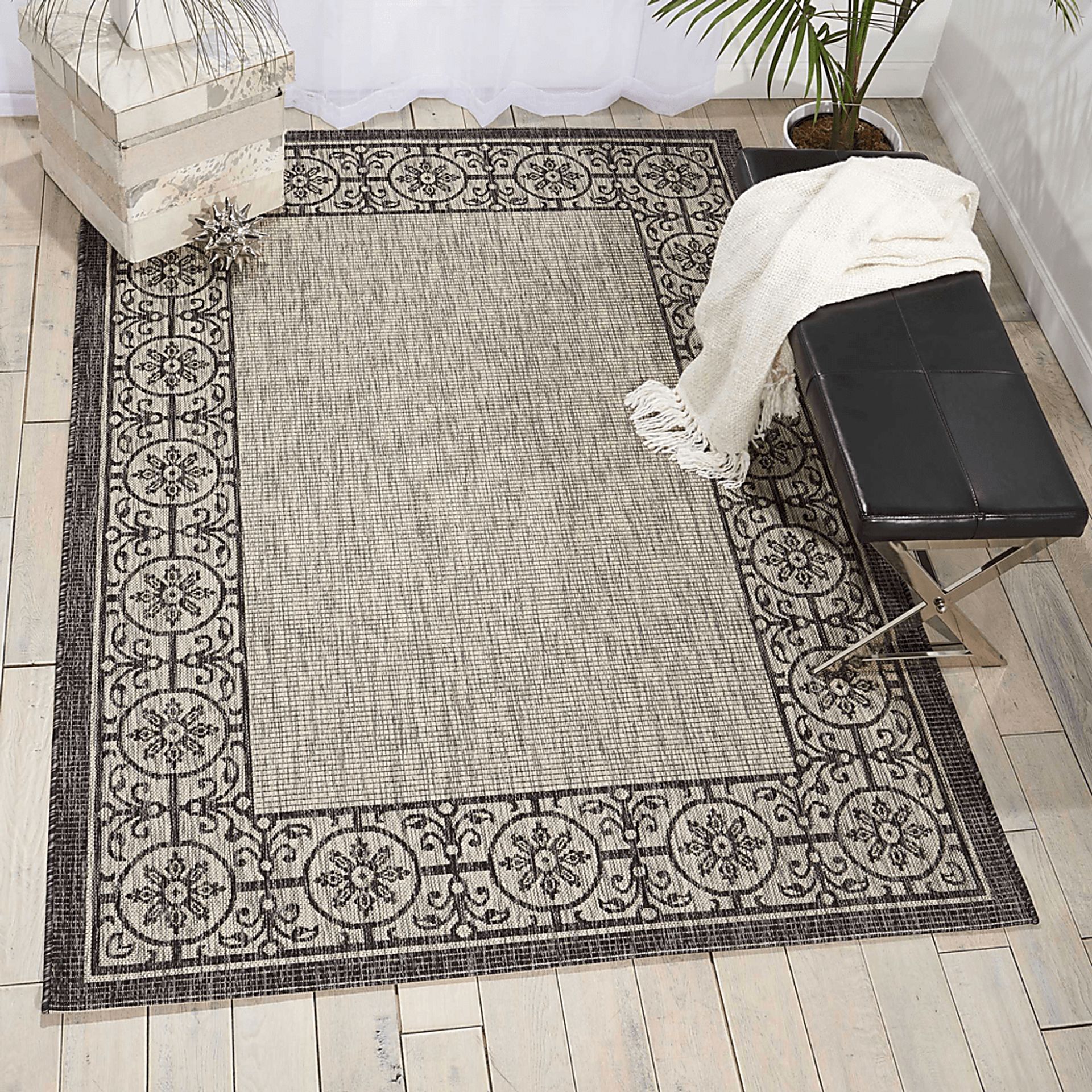 Anvita Ivory 5' x 7' Indoor/Outdoor Rug - Image 5
