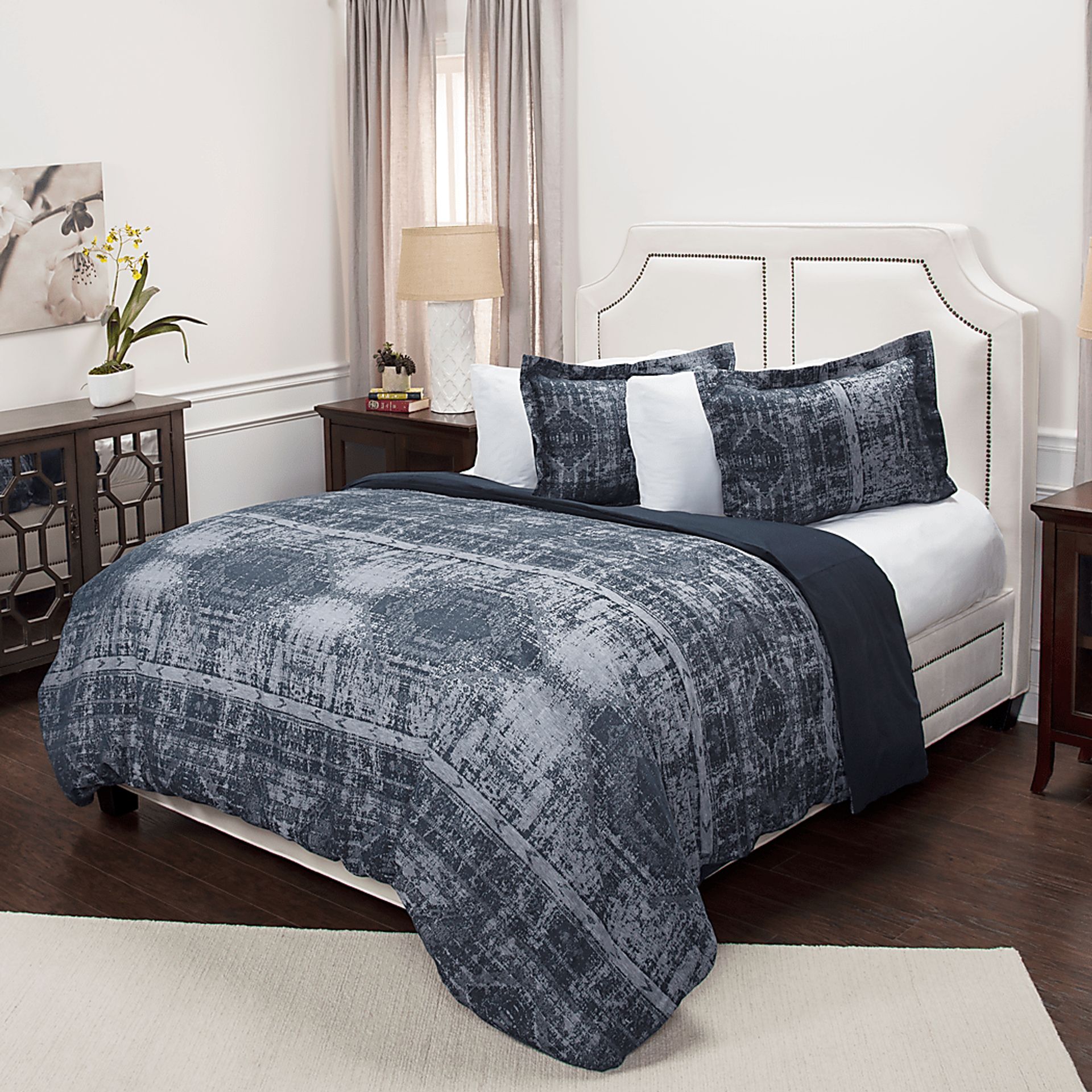 Anzia Blue 3 Pc Queen Duvet Set - Image 1