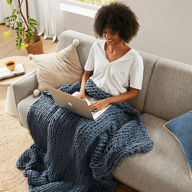 Apenzell Blue Throw Blanket - Thumbnail - Image 12