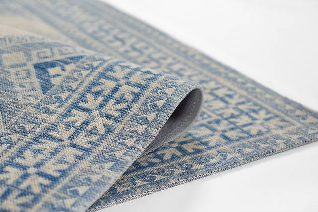 Apexi Off-White 3'3 x 5' Rug - Thumbnail - Image 6