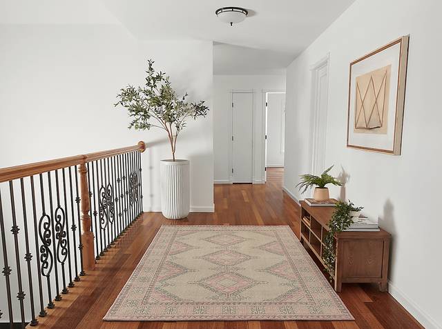 Apexi Pink 6'6 x 9' Rug - Thumbnail - Image 2