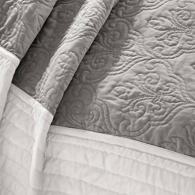 Aracely Black 7 Pc King Coverlet Set - Thumbnail - Image 3