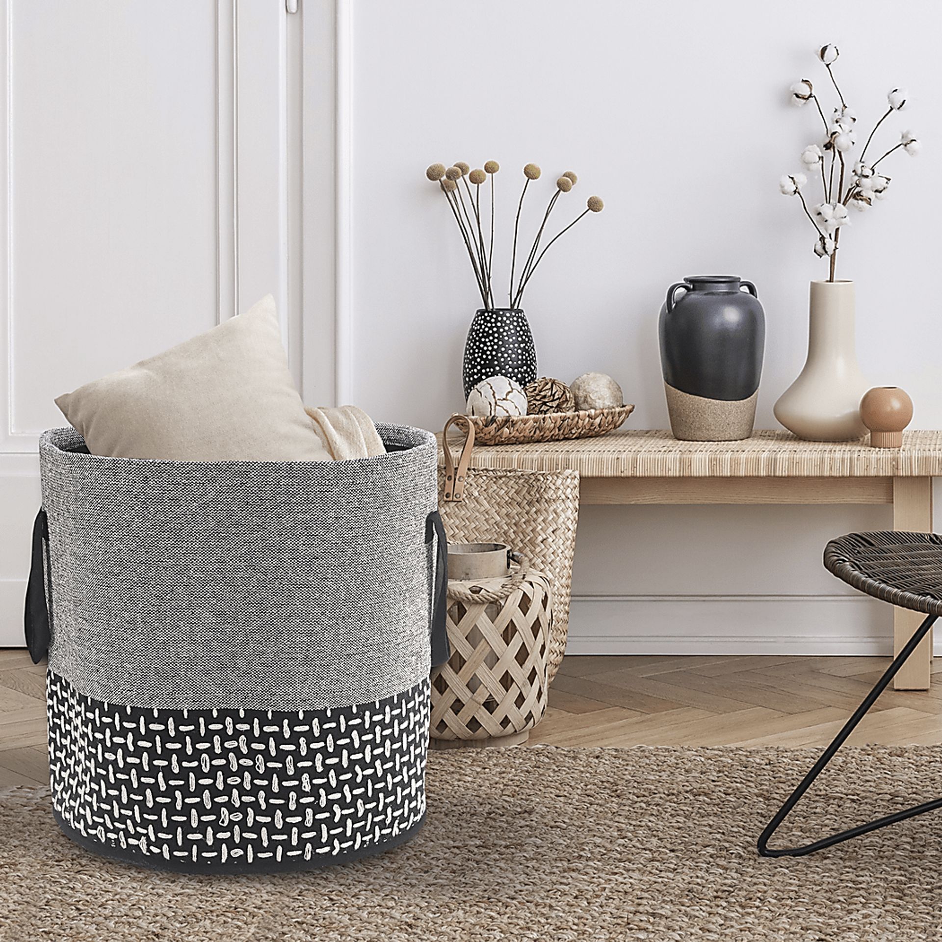 Aralet Gray/White Basket - Image 3